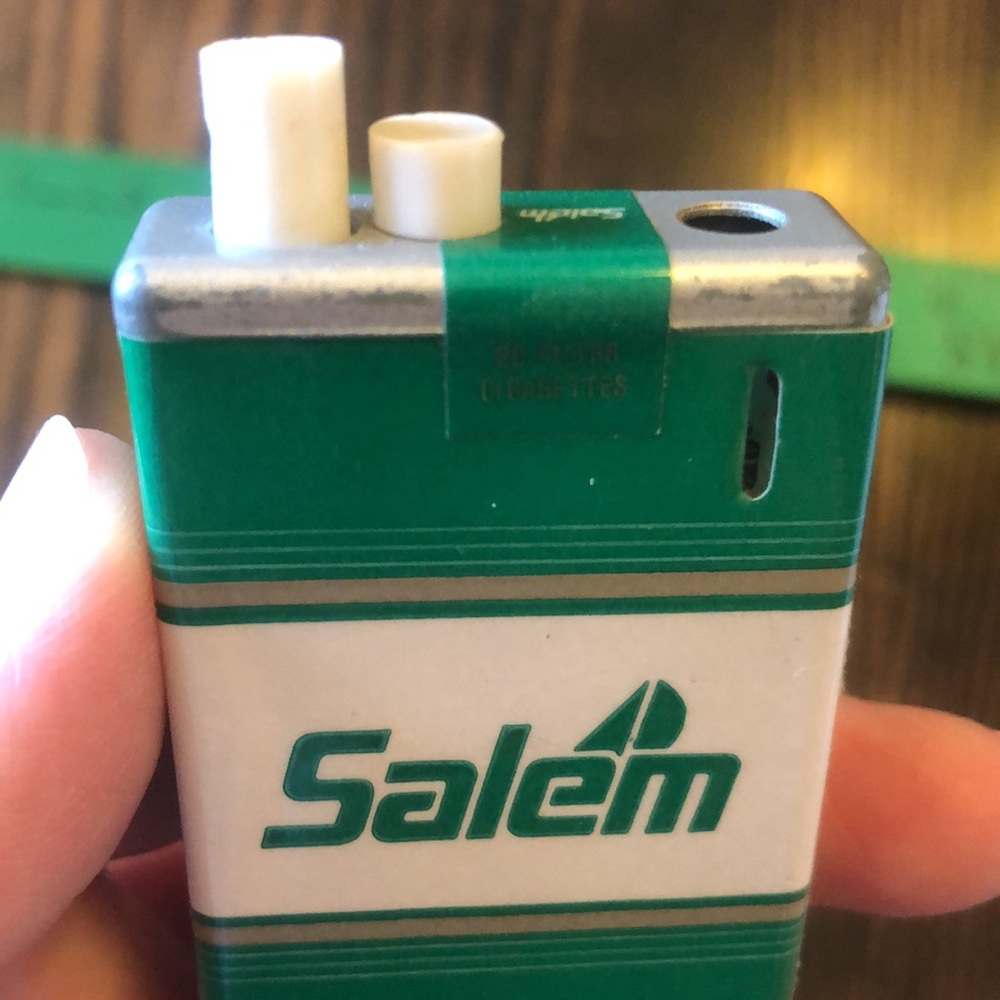 Vintage Advertising Piece - Salem - Picture 6 of 6